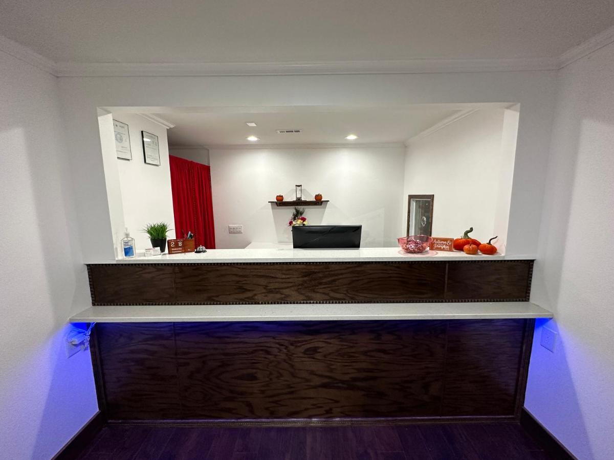 Razorback Inn ロジャース エクステリア 写真